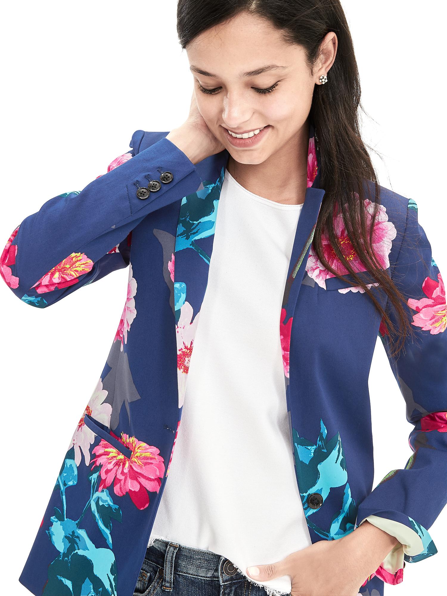 Gerber Daisy One-Button Blazer