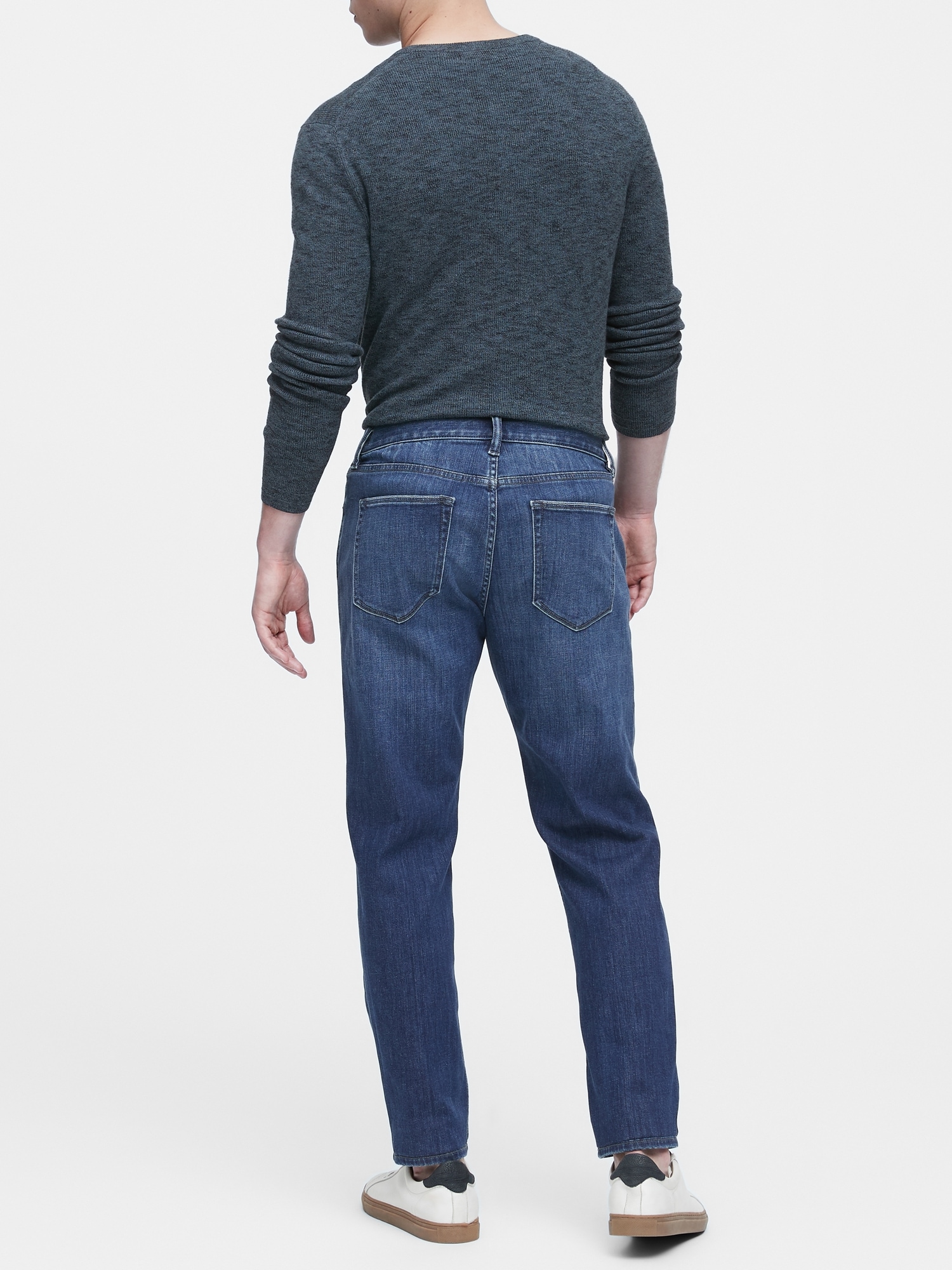 Banana republic best sale athletic tapered jeans