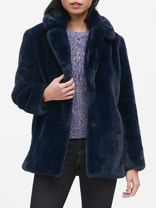 Starlight Furs - Canadian fur manufacturer - Montreal Fur Boutique