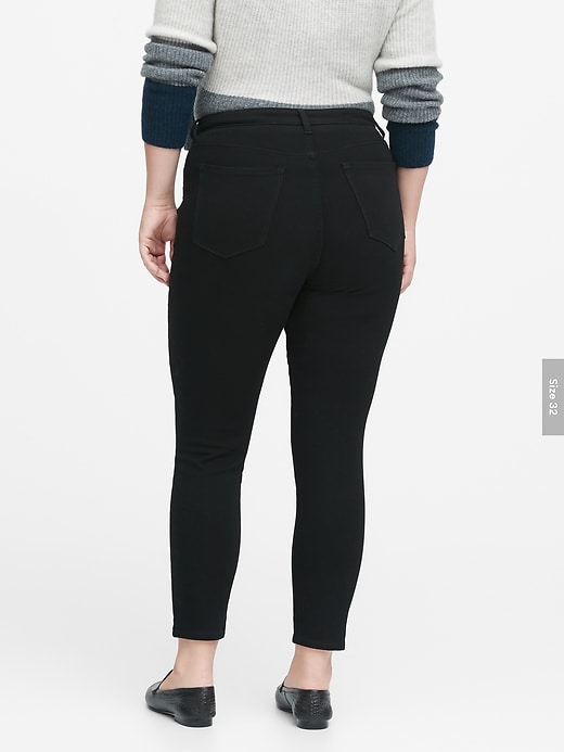 Image number 6 showing, Curvy Mid-Rise Skinny Fade-Resistant Jean