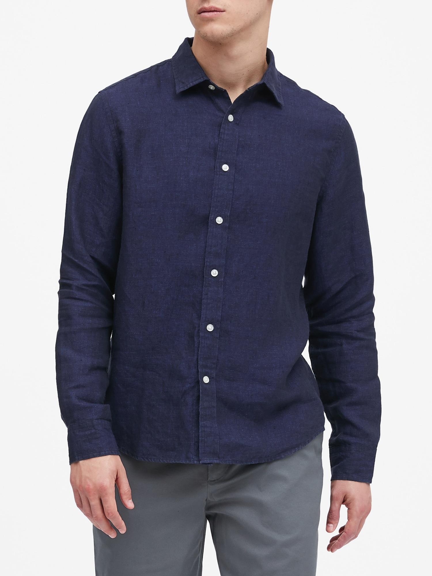 Untucked Standard-Fit Linen Shirt