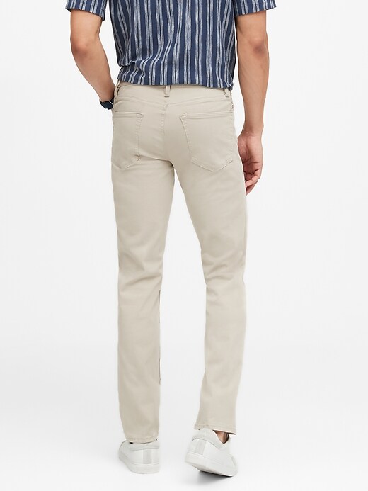 Slim Fly-Weight Traveler Pant | Banana 