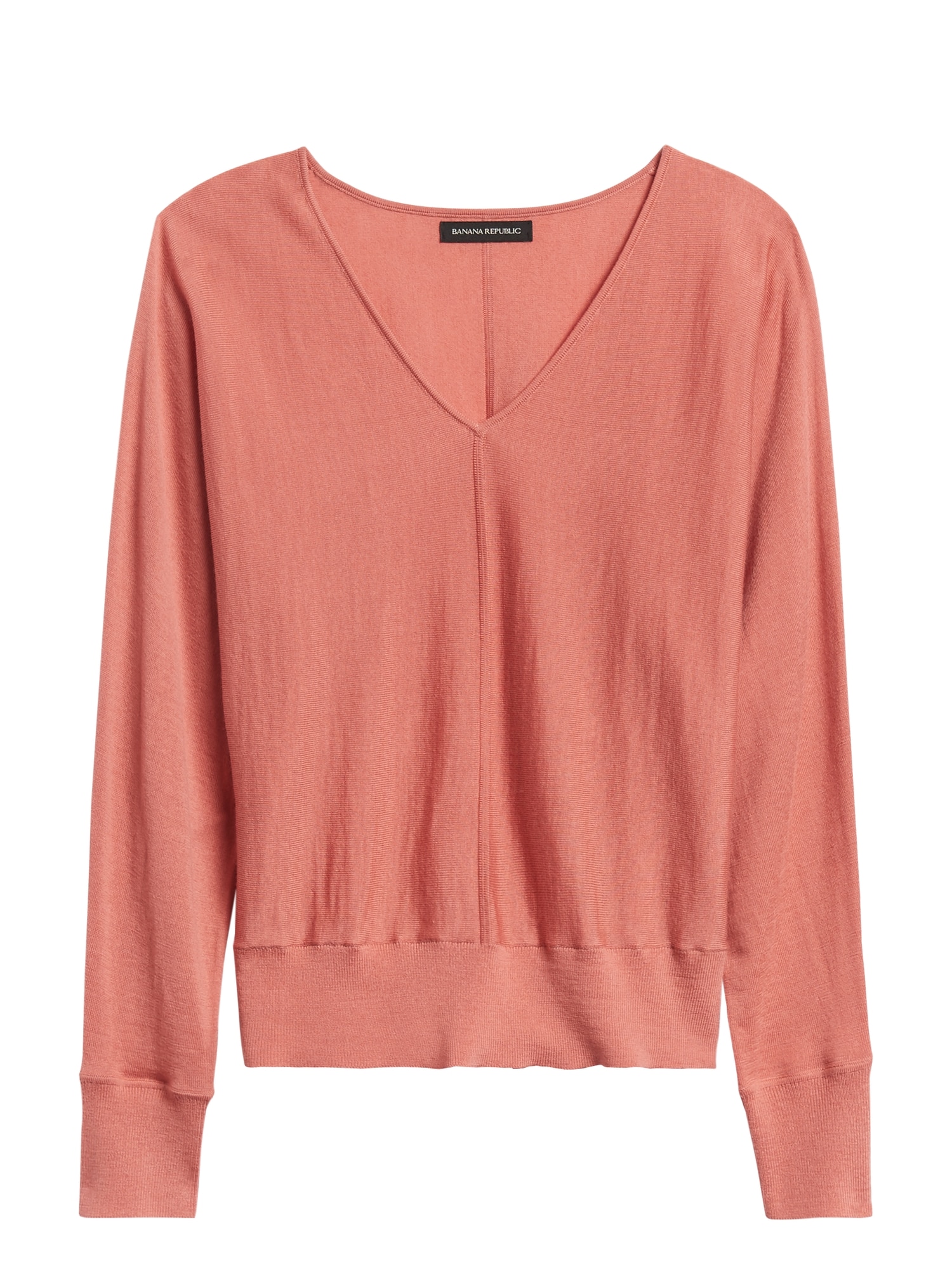 Roomy light pink sweater in merino wool