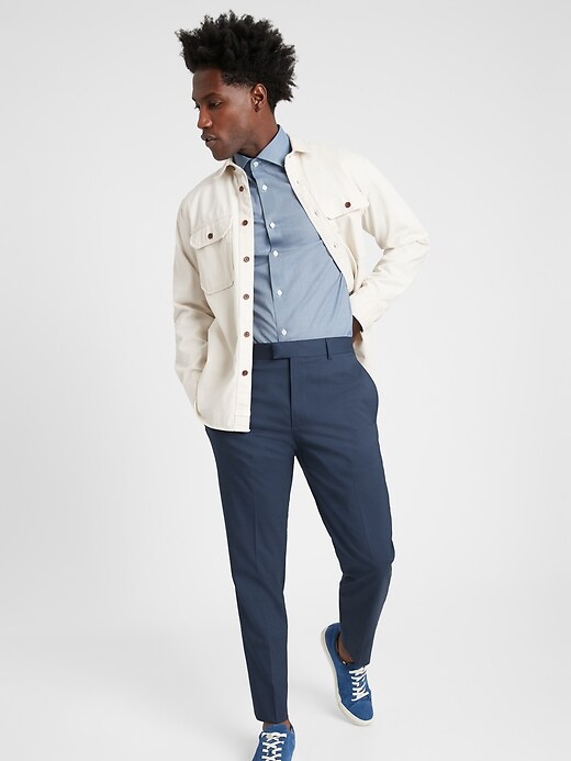 L'image numéro 3 présente Pantalon uni extensible en coton sans repassage, coupe étroite