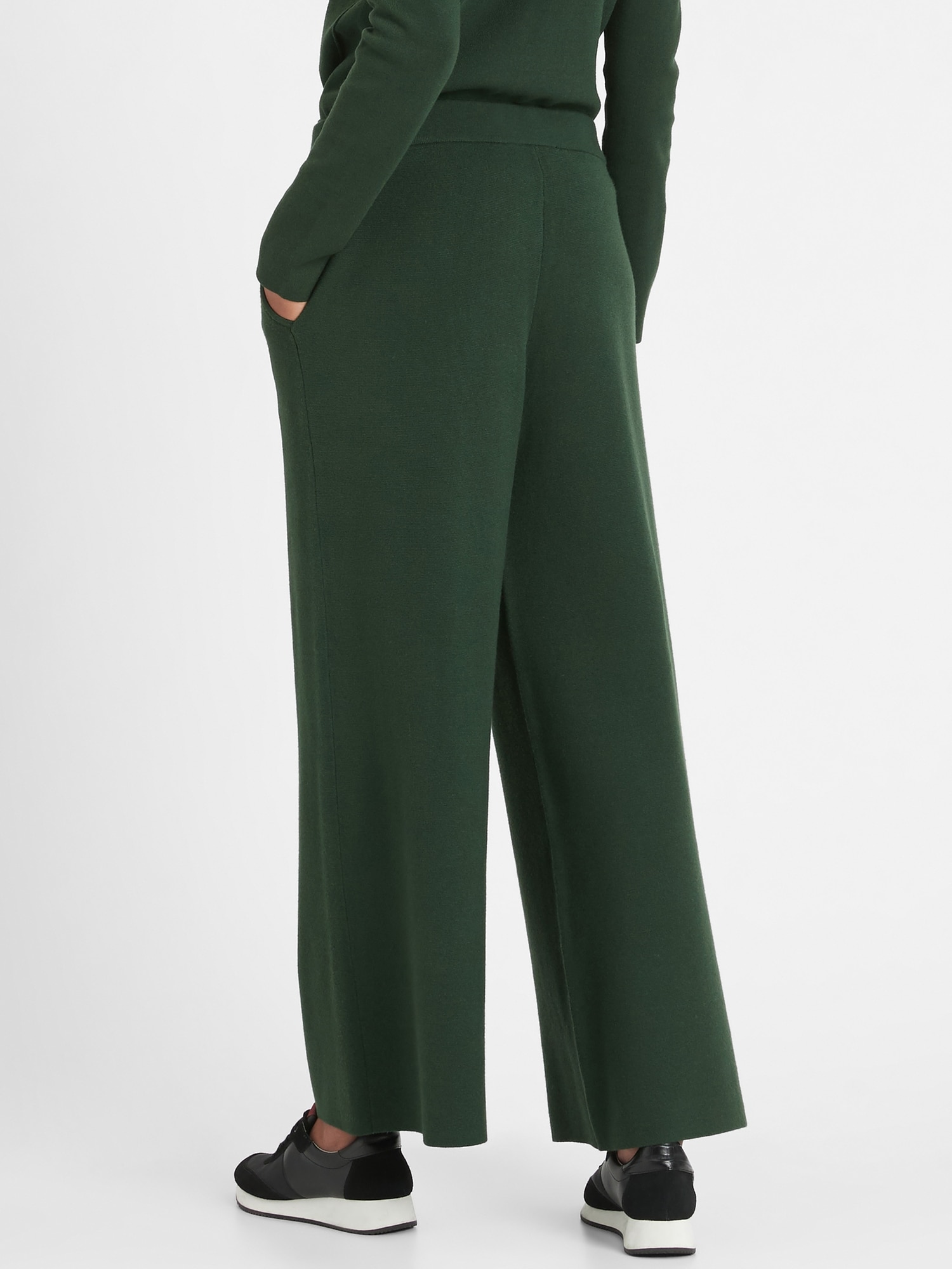 Wide-Leg Sweater Pant