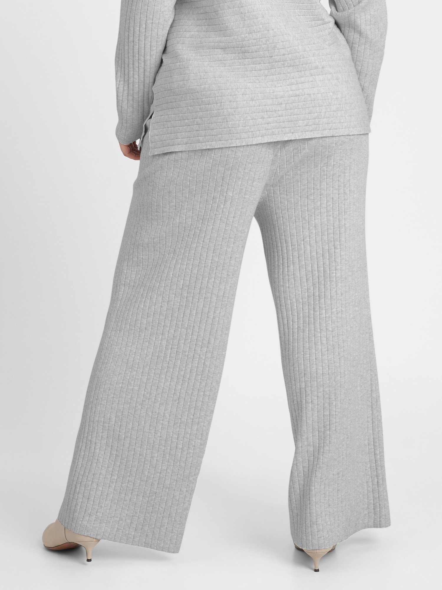 Ribbed Sweater Pant