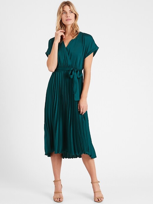 Petite Pleated Midi Dress