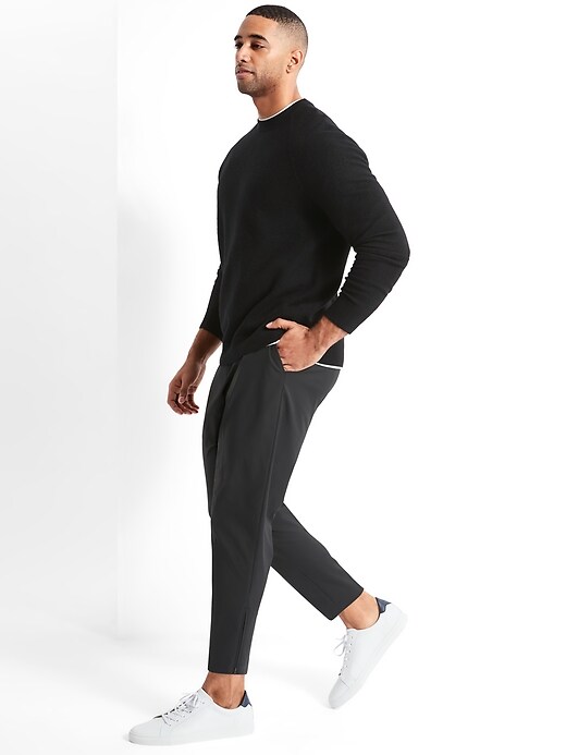 Image number 8 showing, BR SPORT Motion Tech Cropped Chino