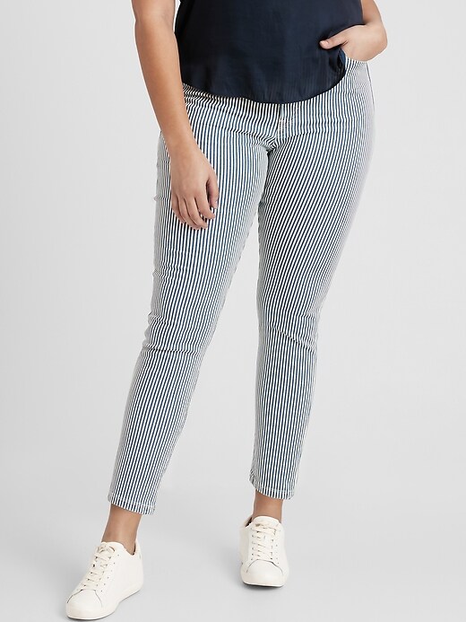 Image number 8 showing, High-Rise Skinny Jean