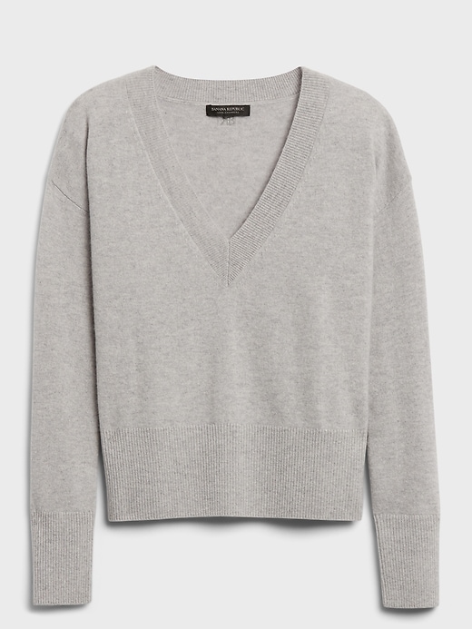 Image number 7 showing, Cashmere V-Neck Sweater