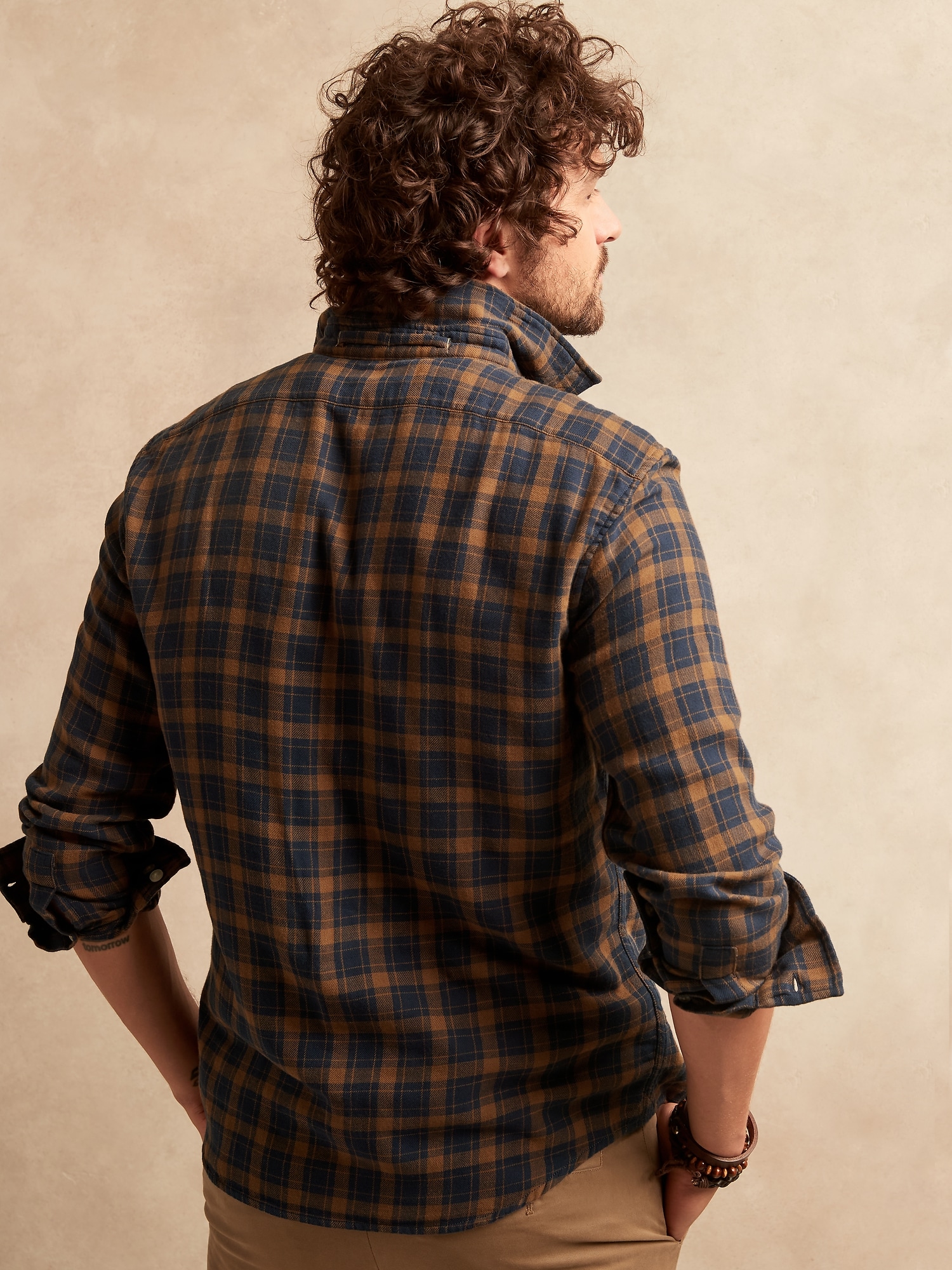 Untucked Standard-Fit Double-Weave Shirt