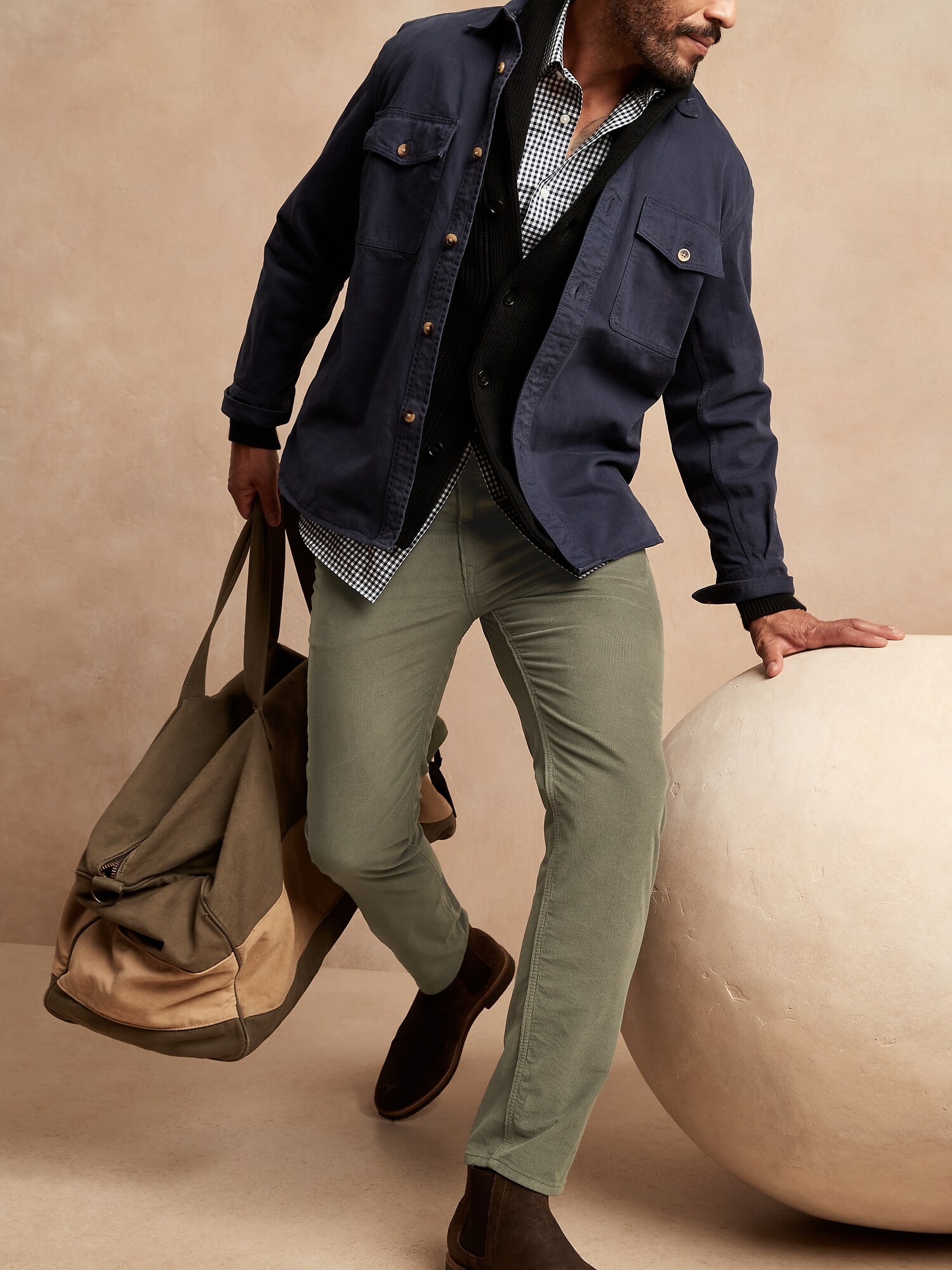 Tapered Traveler Corduroy Pant