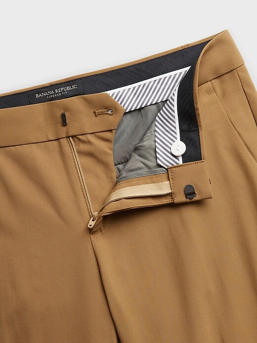 L'image numéro 6 présente Pantalon en laine italienne lavable à la machine, coupe Logan