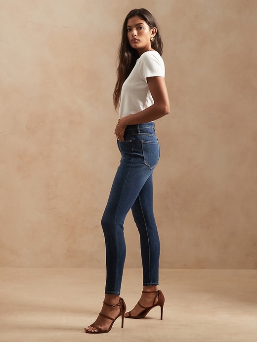 Image number 4 showing, Curvy Mid-Rise Skinny Jean