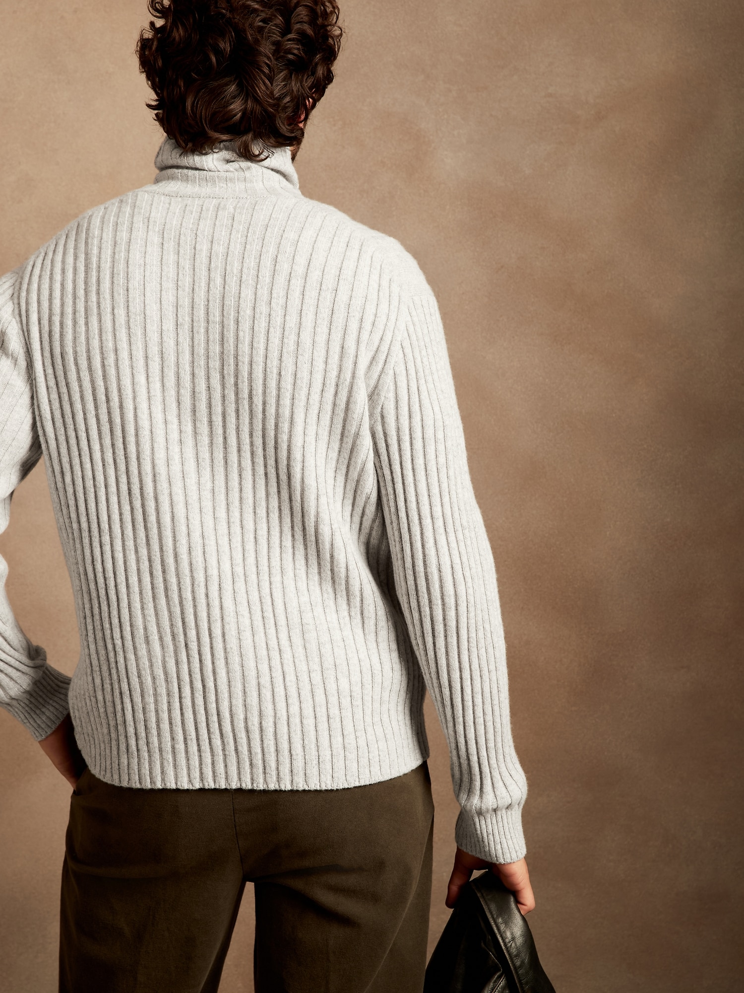 Italian Wool-Blend Ribbed Turtleneck Sweater