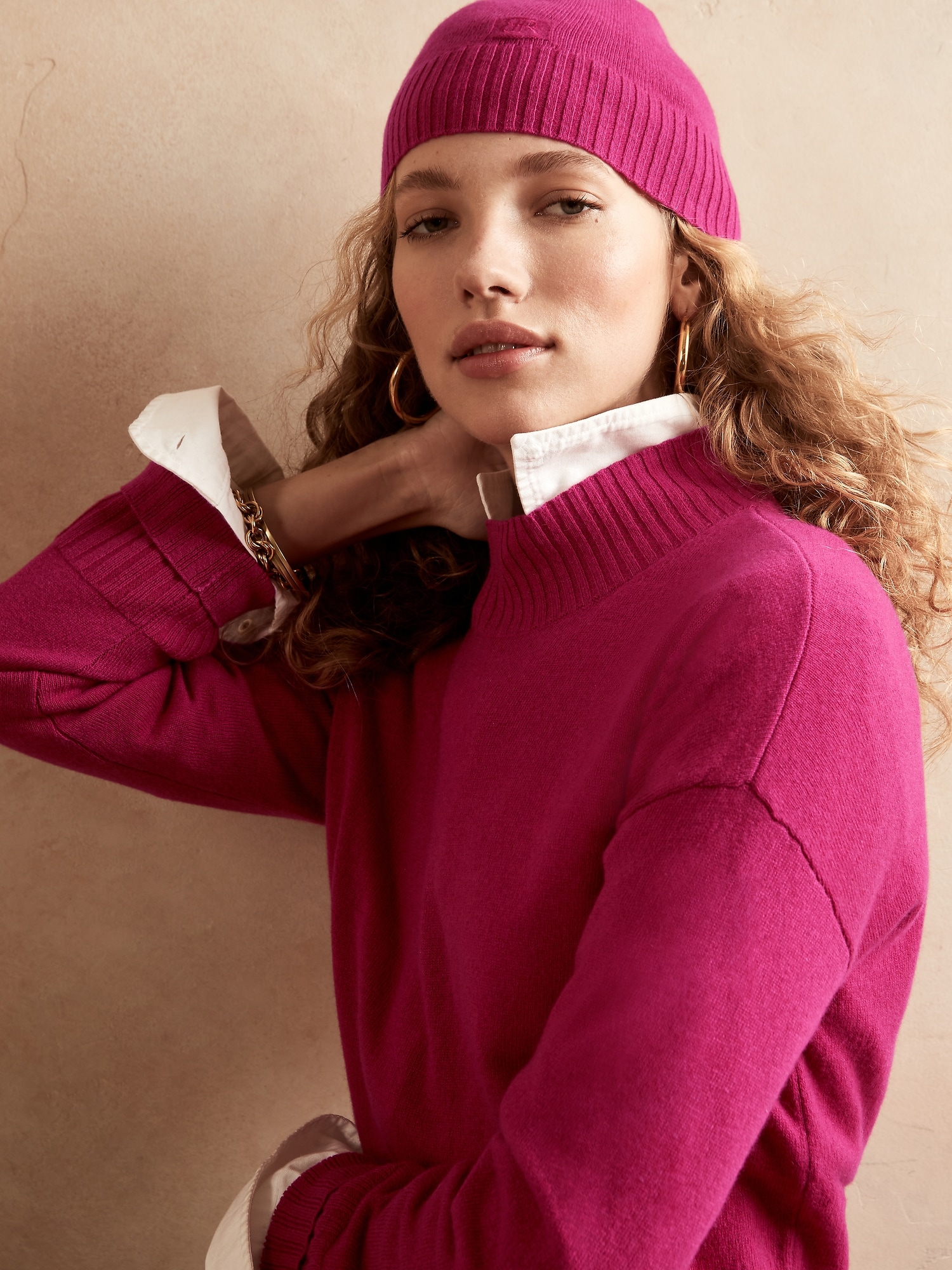 Cashmere Sweater & Beanie Gift Set with 50% Recycled Cashmere | Banana  Republic