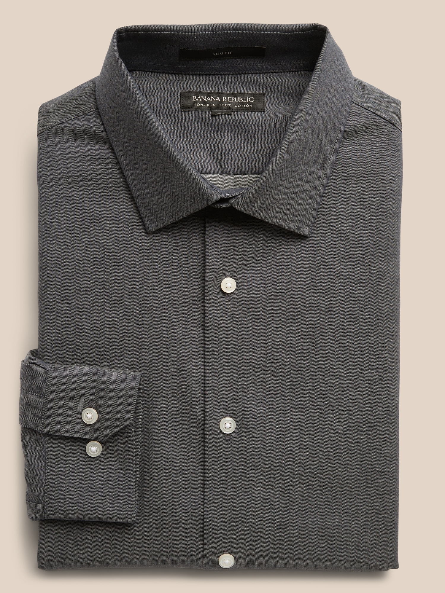 Slim-Fit Non-Iron Dress Shirt | Banana 