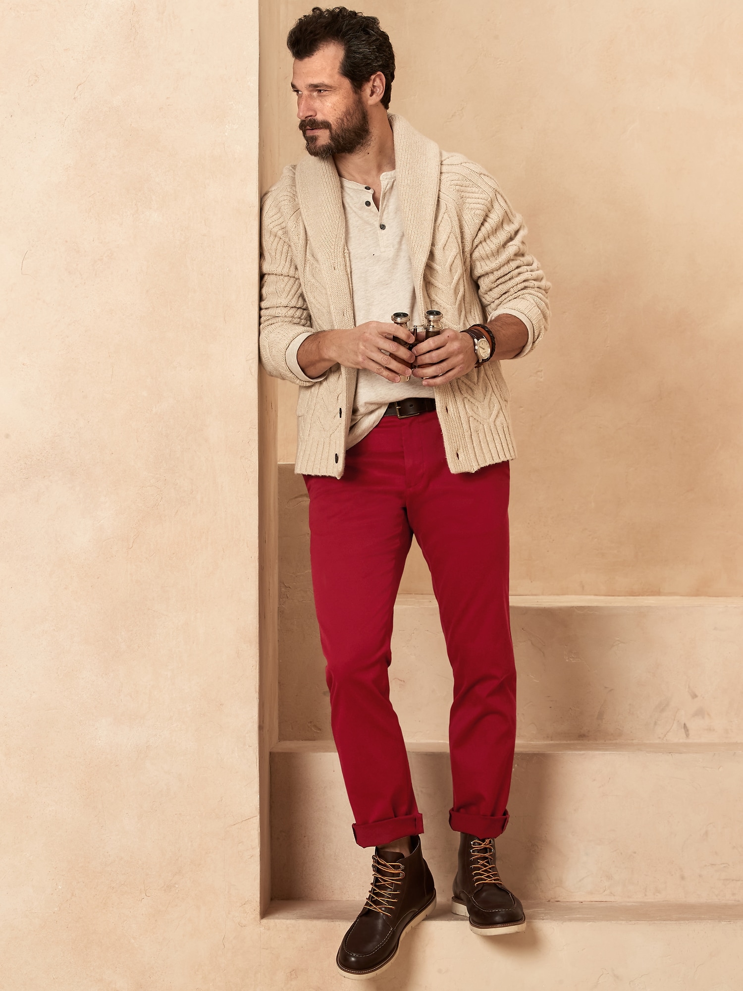 Banana Republic Slim Rapid Movement Chino red. 1