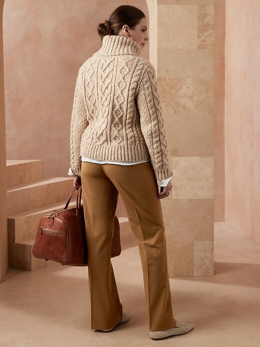 L'image numéro 5 présente Pantalon en laine italienne lavable à la machine, coupe Logan