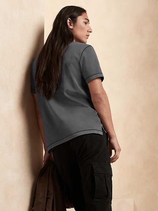 L'image numéro 8 présente T-shirt ras du cou en coton SUPIMA® authentique