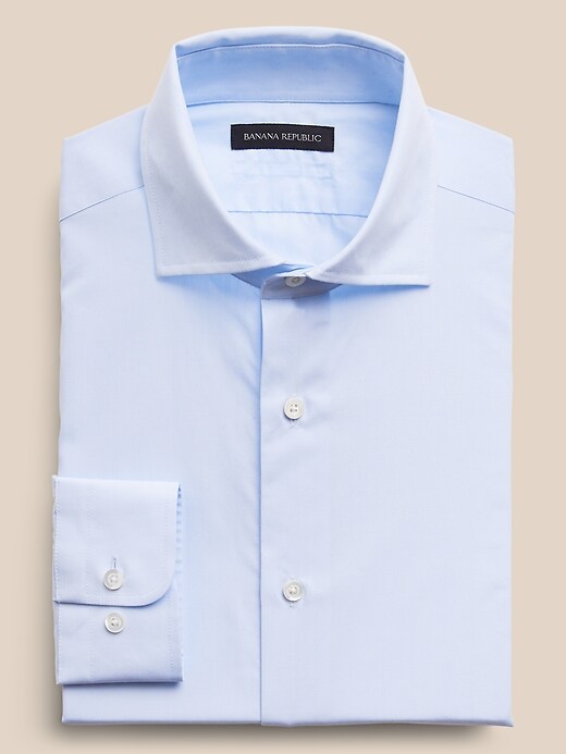 L'image numéro 4 présente Chemise habillée en popeline de qualité supérieure à col cassé, coupe standard 