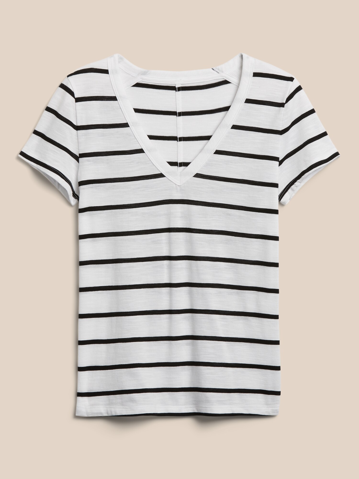 banana republic v neck tee