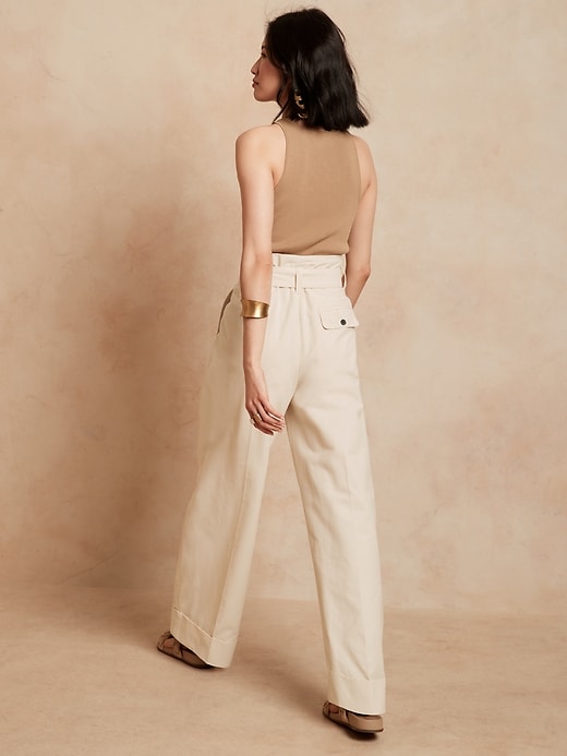 Banana Republic EXAGGERATED WIDE - Trousers - soft yellow/light yellow 