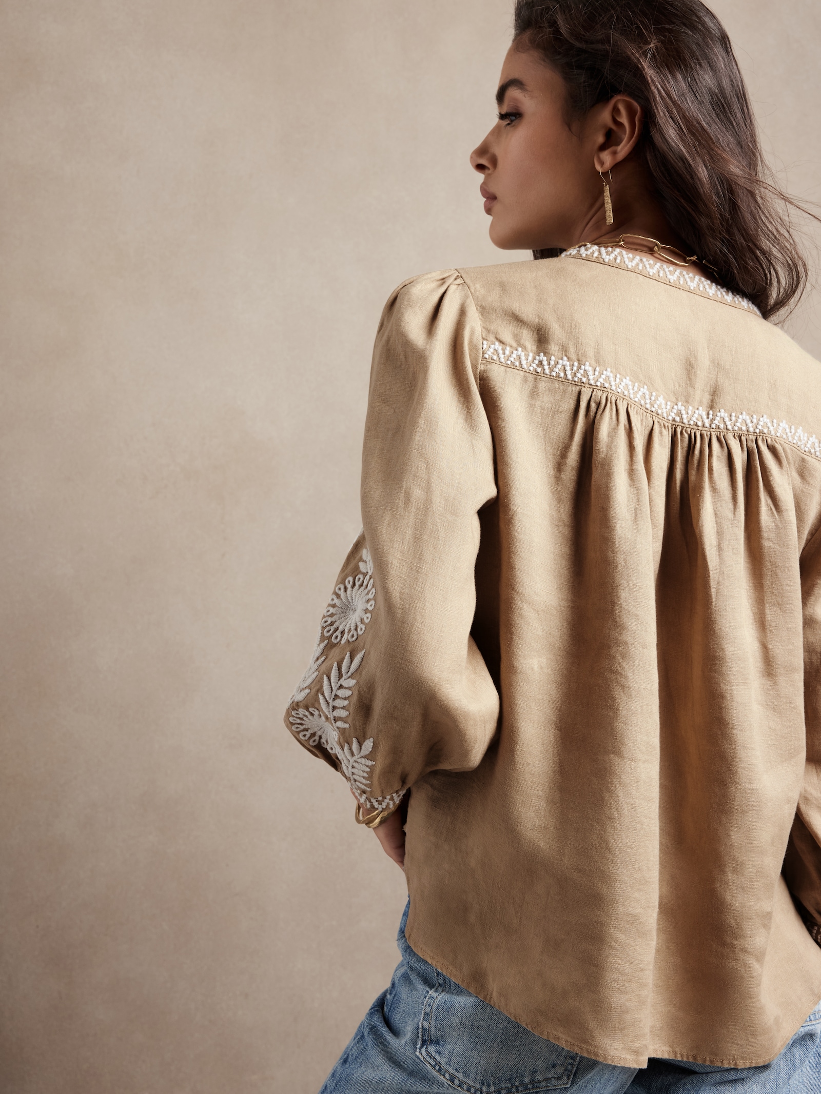 トップス oval linen tuck&gather blouse LINEN TIE BLOUSE - Blue | ZARA Canada