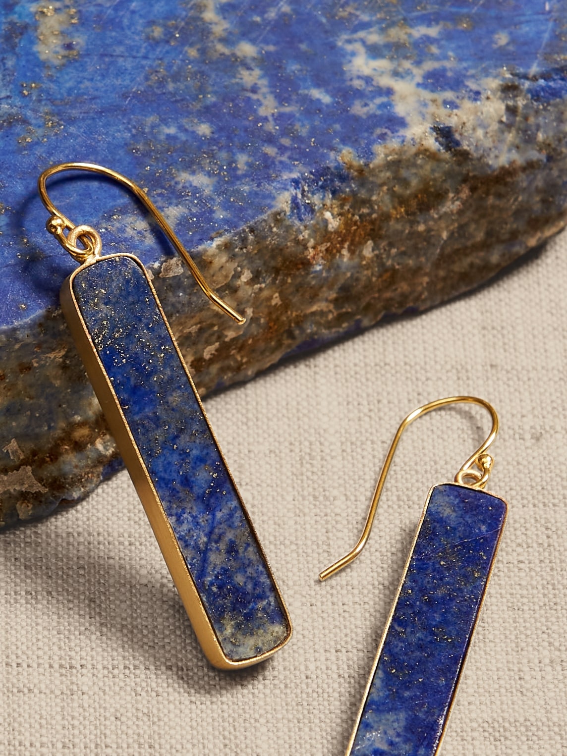 Boucles d’oreilles longilignes bleu lapis Aureus + Argent &#124