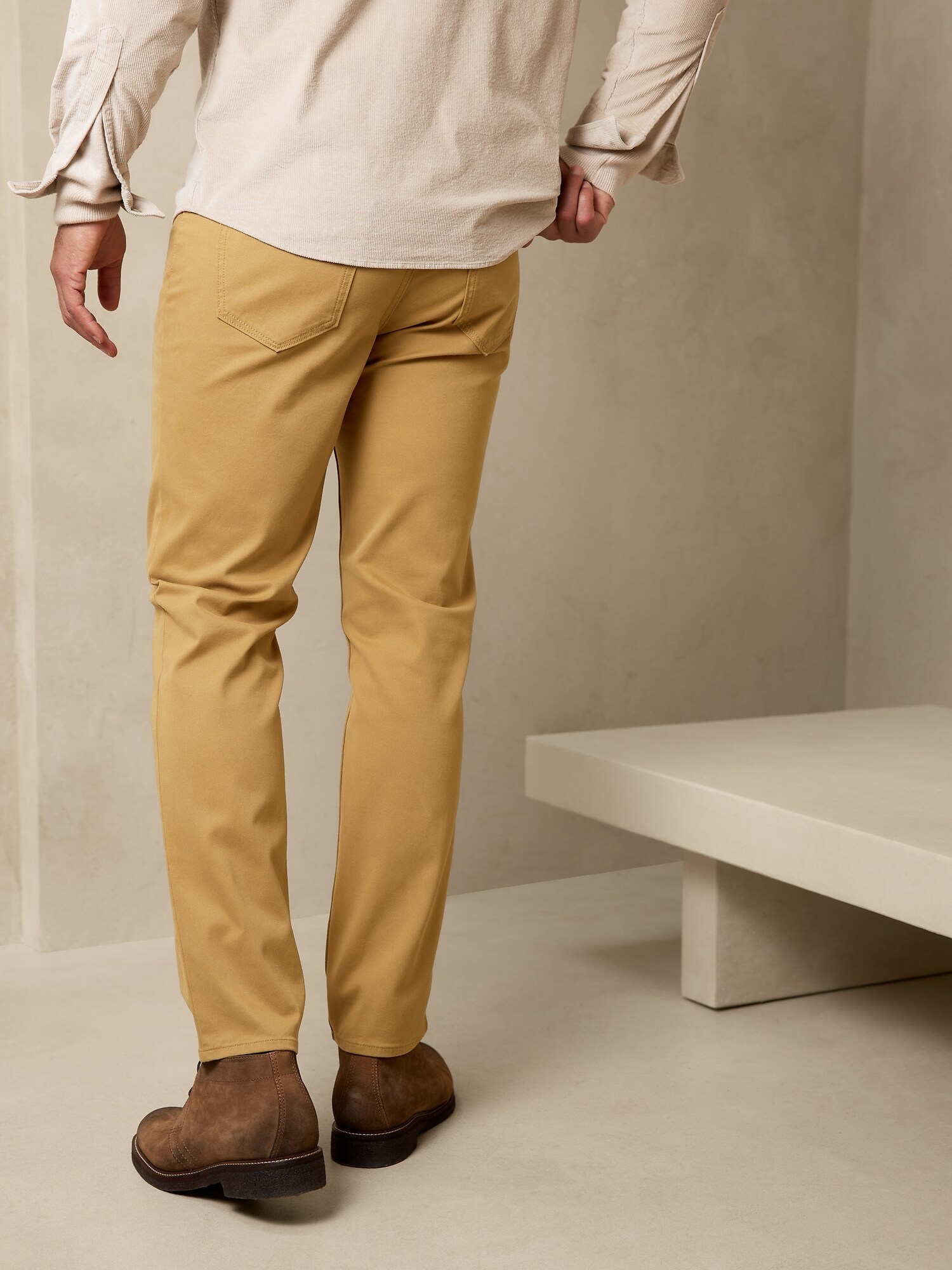 Tapered Traveler Pant 2.0