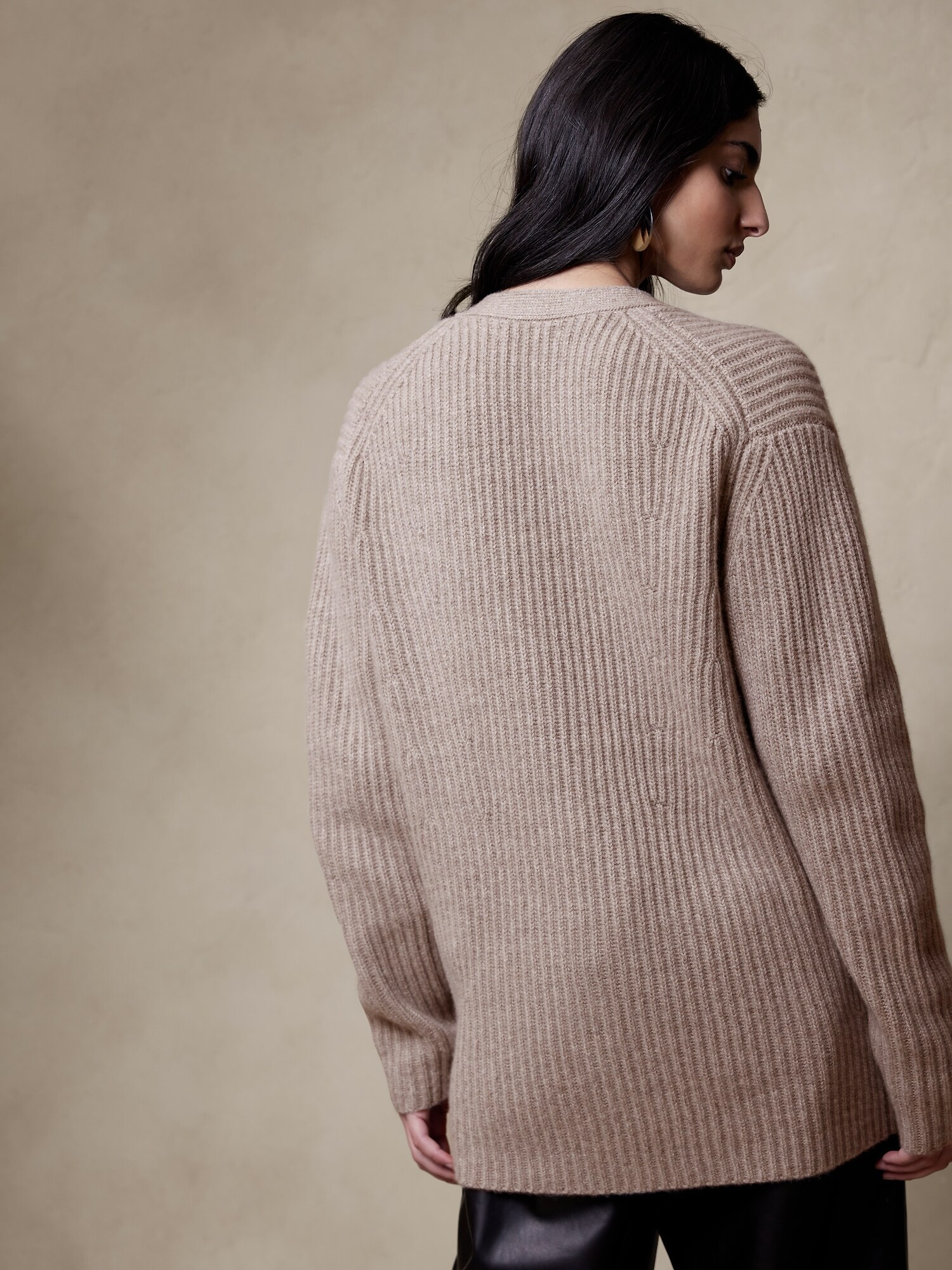 Curio Relaxed Cashmere Cardigan