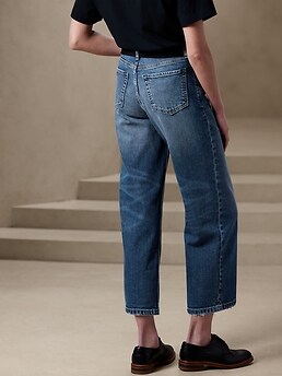 Ultra High-Rise Wide-Leg Crop Jean | Banana Republic