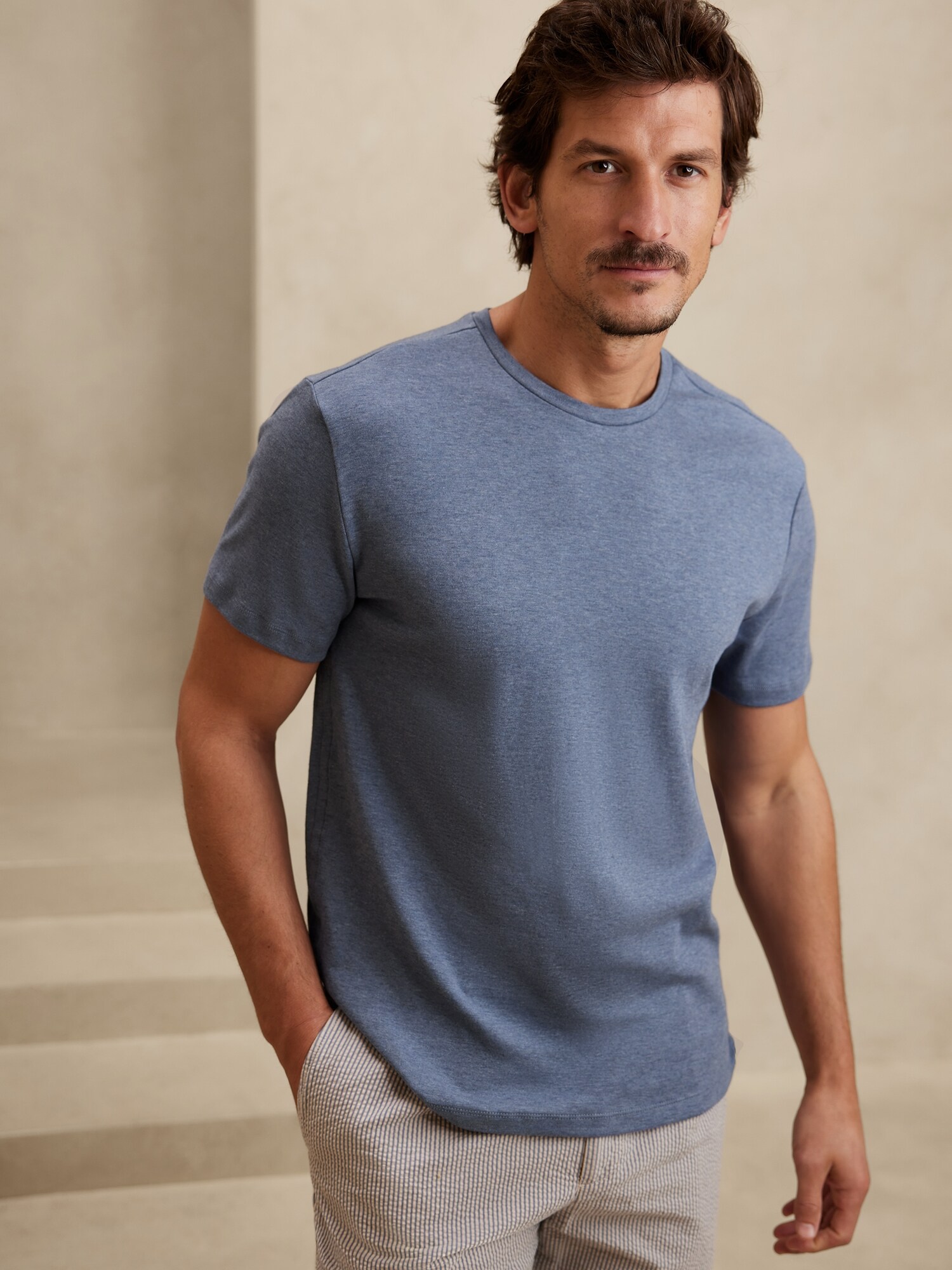 Banana Republic Luxury Touch T-Shirt blue. 1