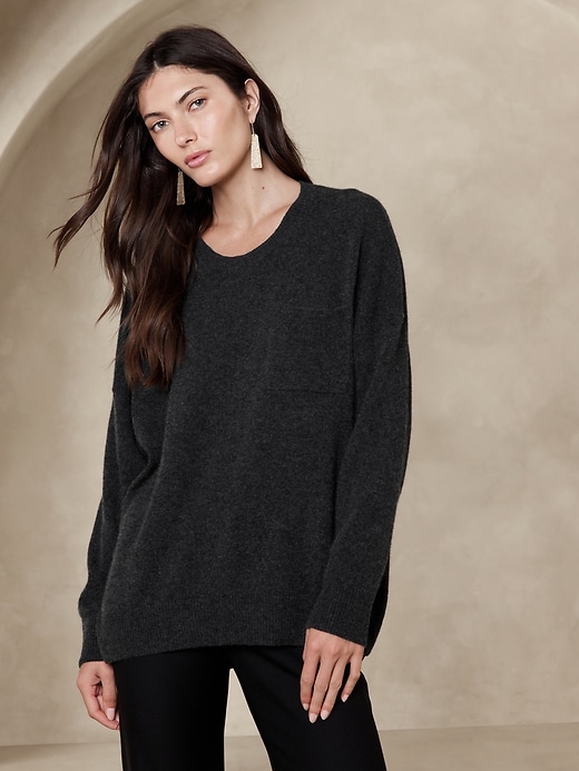 Caro Oversized Lightweight Cashmere Sweater 