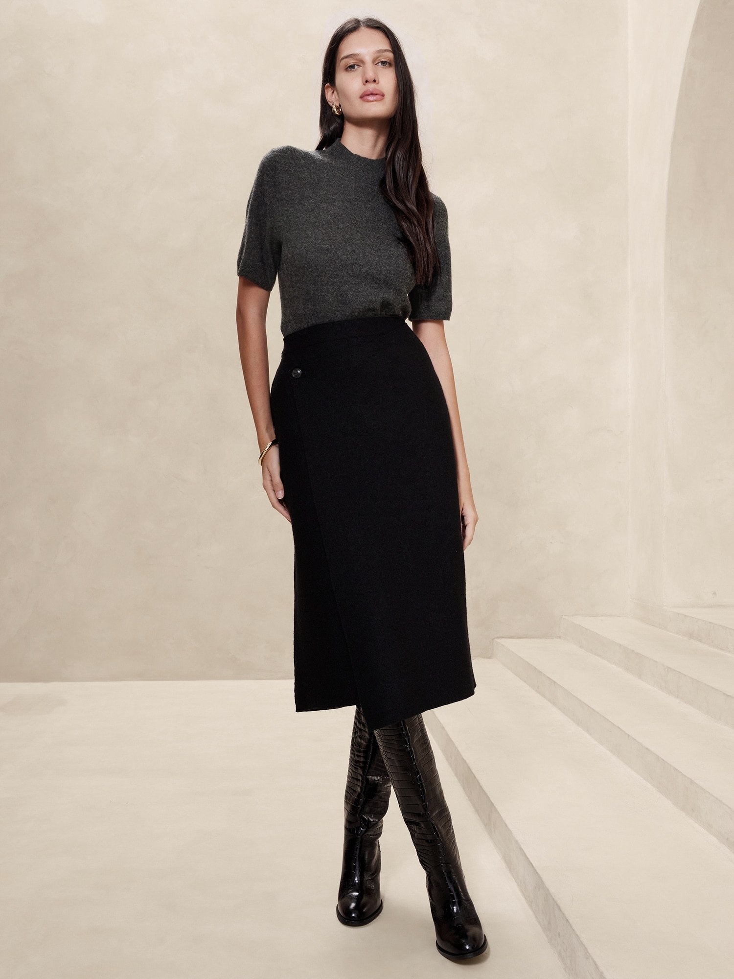 Jupe Midi Banana Republic Taille 10, Noire, Droite En Laine, Femme, Occasion Très Bon état