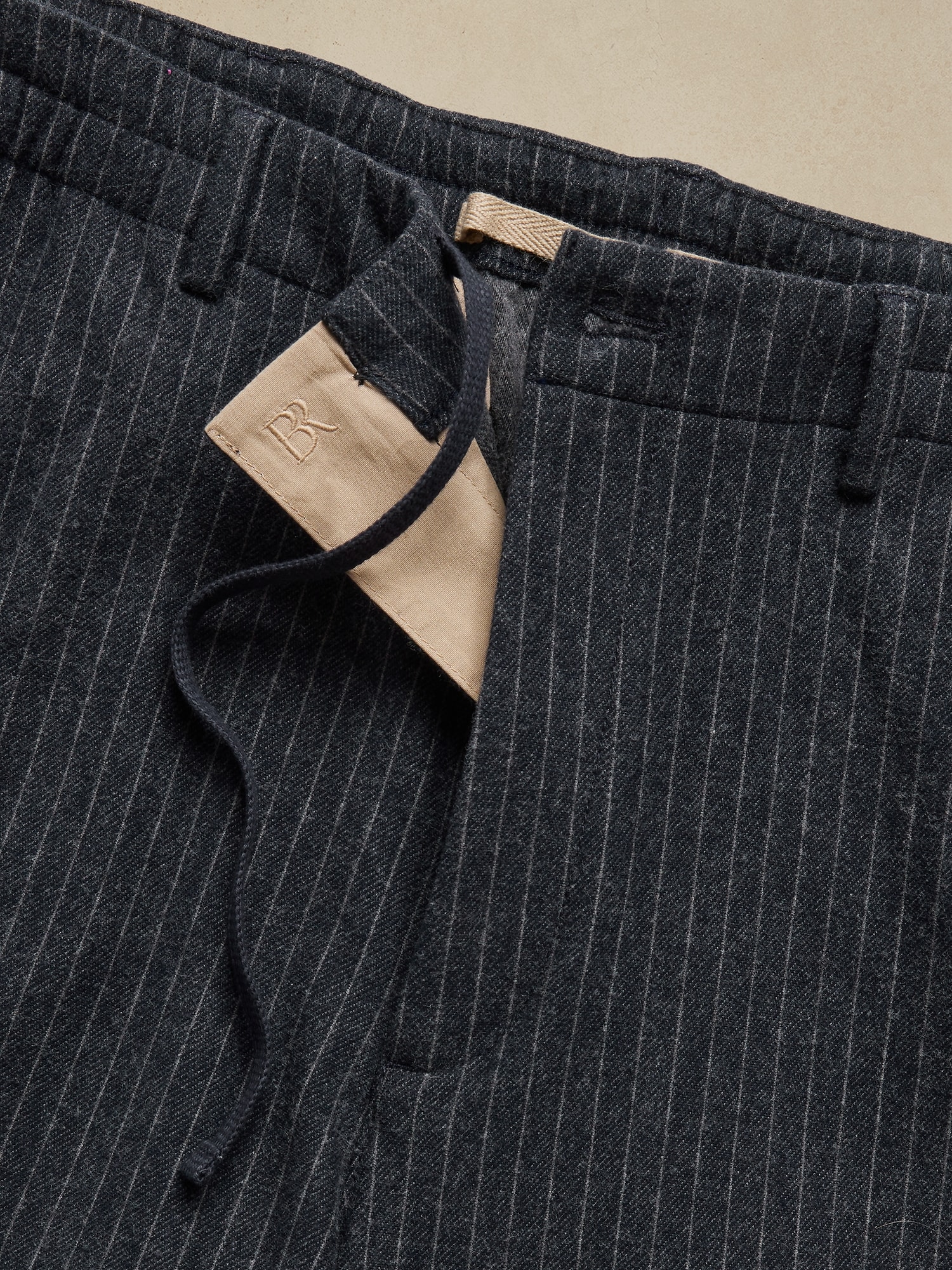 Pantalon de tailleur en flanelle italienne Acosta