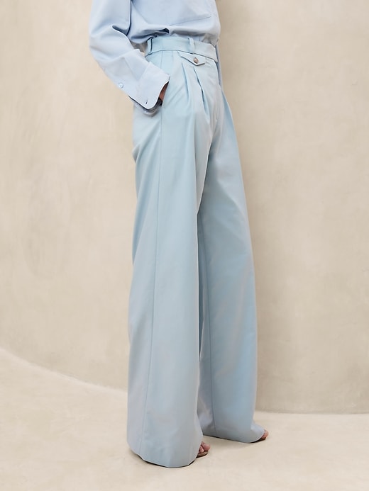 Carmel Pleated Wide-Leg Pant