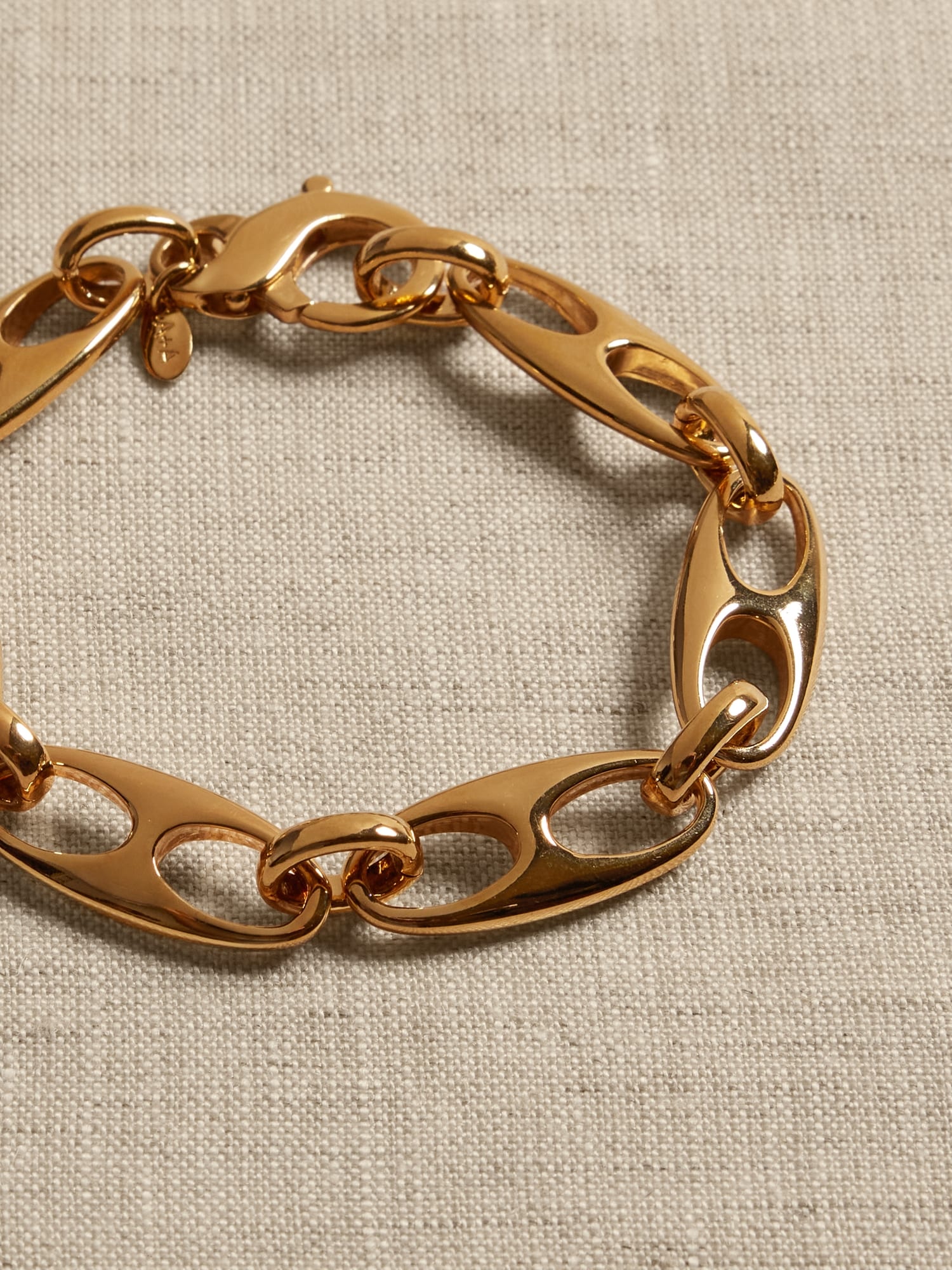 Banana Republic Women's Elongated Mariner Link Chain Bracelet | Aureus + Argent Gold One Size