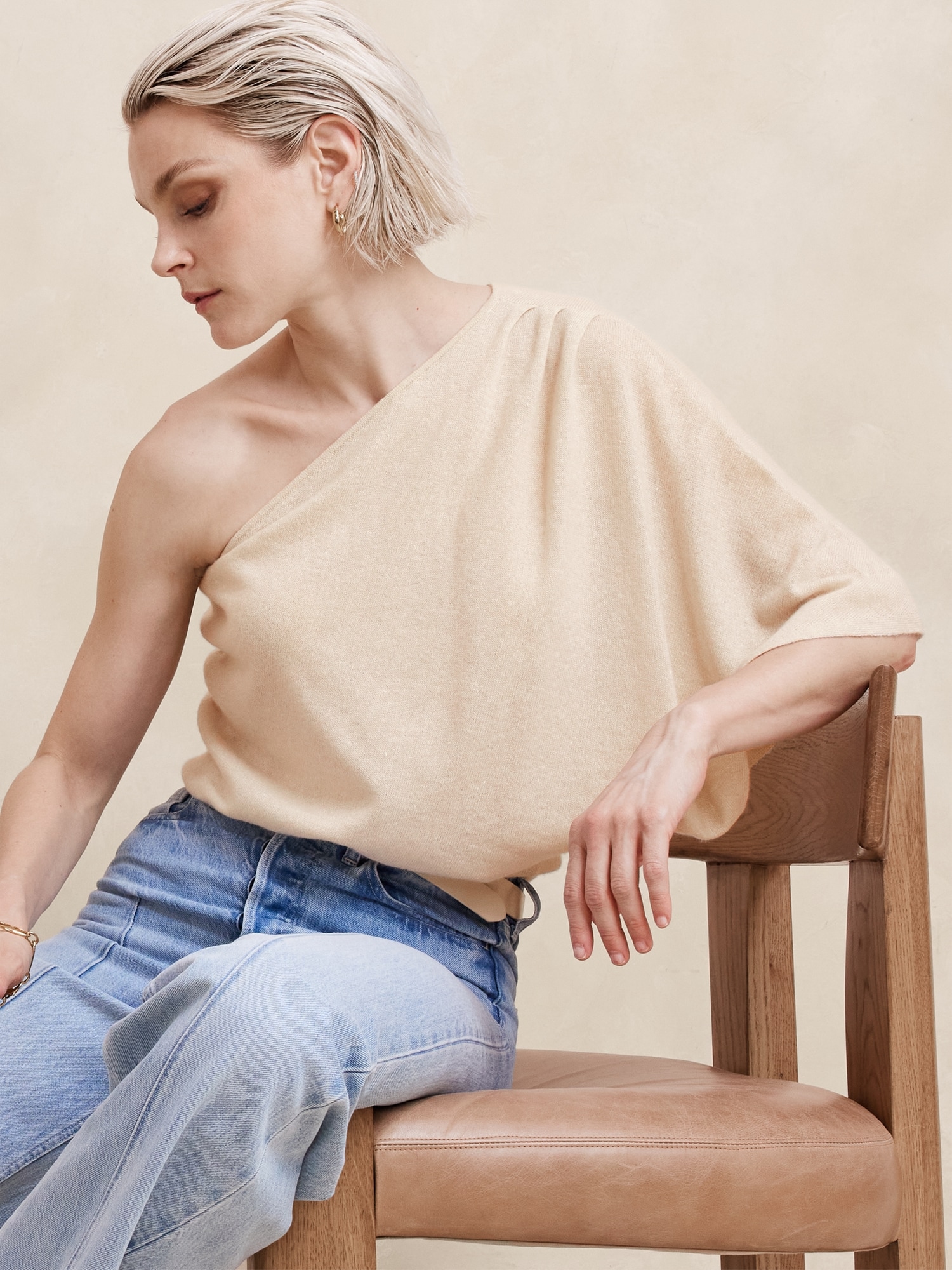 Cashmere-Linen One-Shoulder Sweater