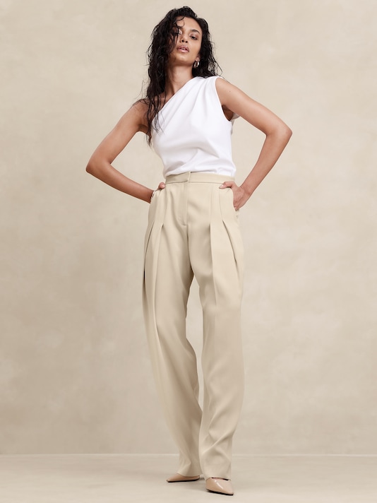High-Rise Pleated Pant