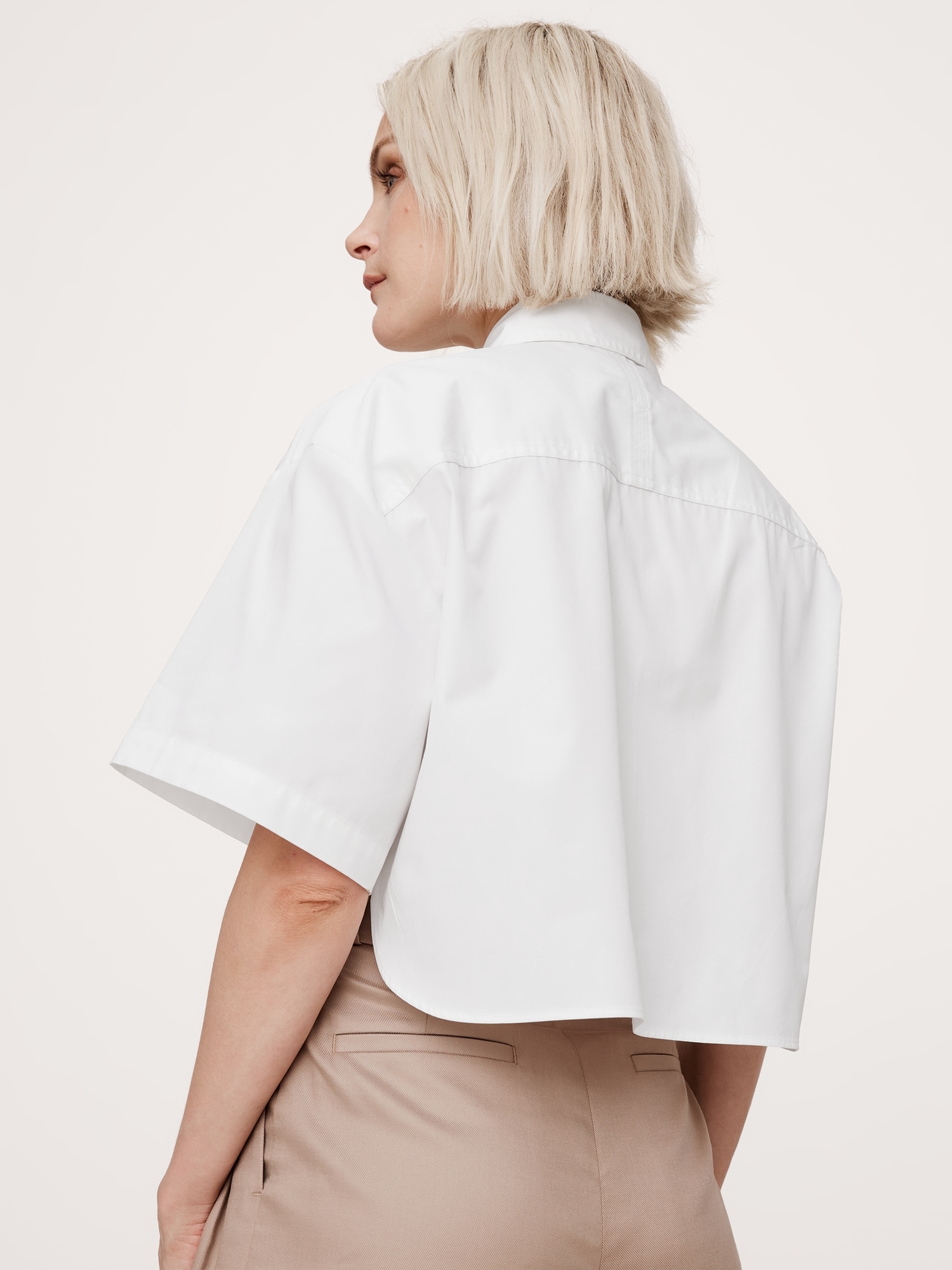 The Boxy Crop Short-Sleeve Shirt