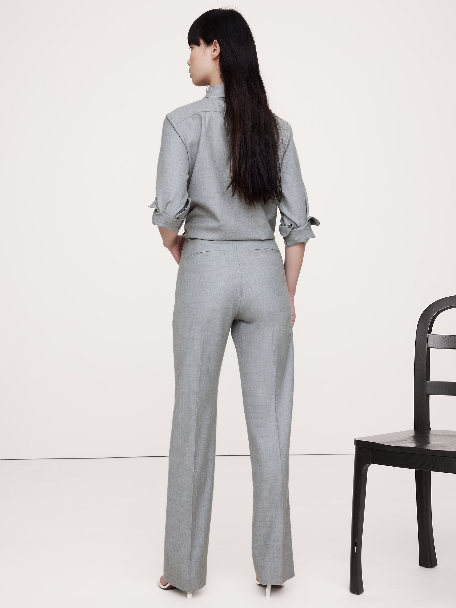 Pantalon droit moderne taille haute à chevrons