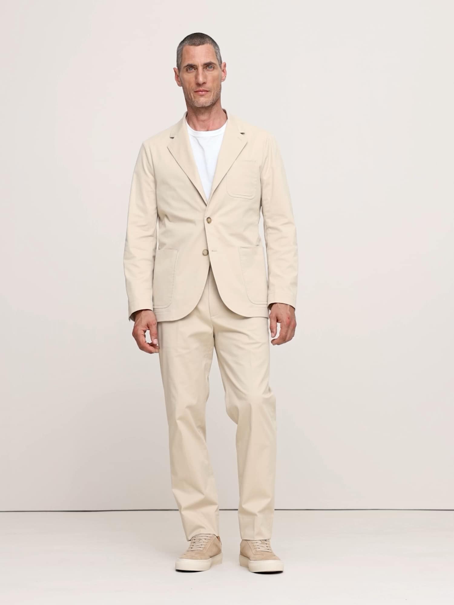 Image number 2 showing, Pleated Cropped Italian-Stretch Chino