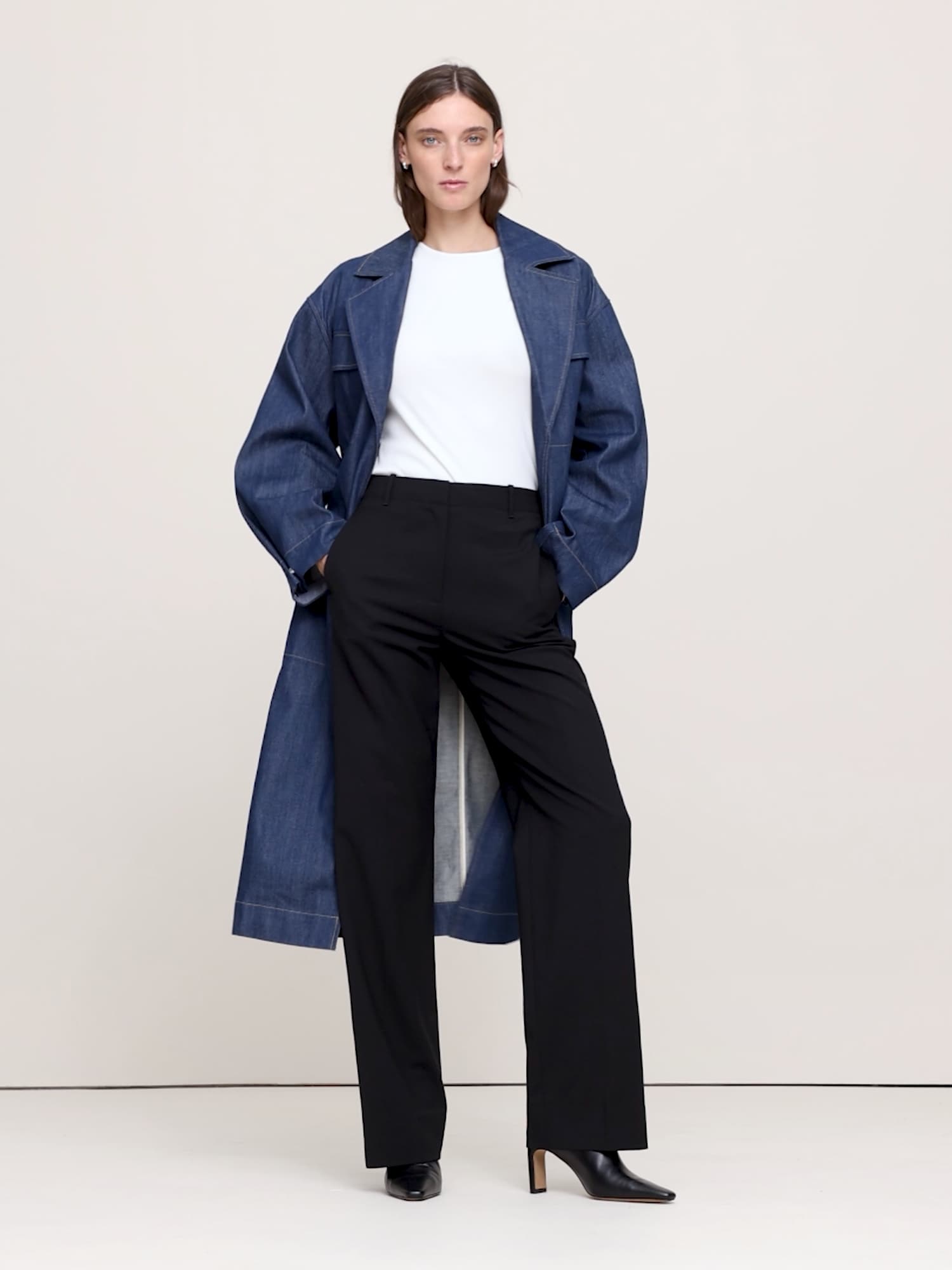 High-Rise Modern Straight Wool Pant