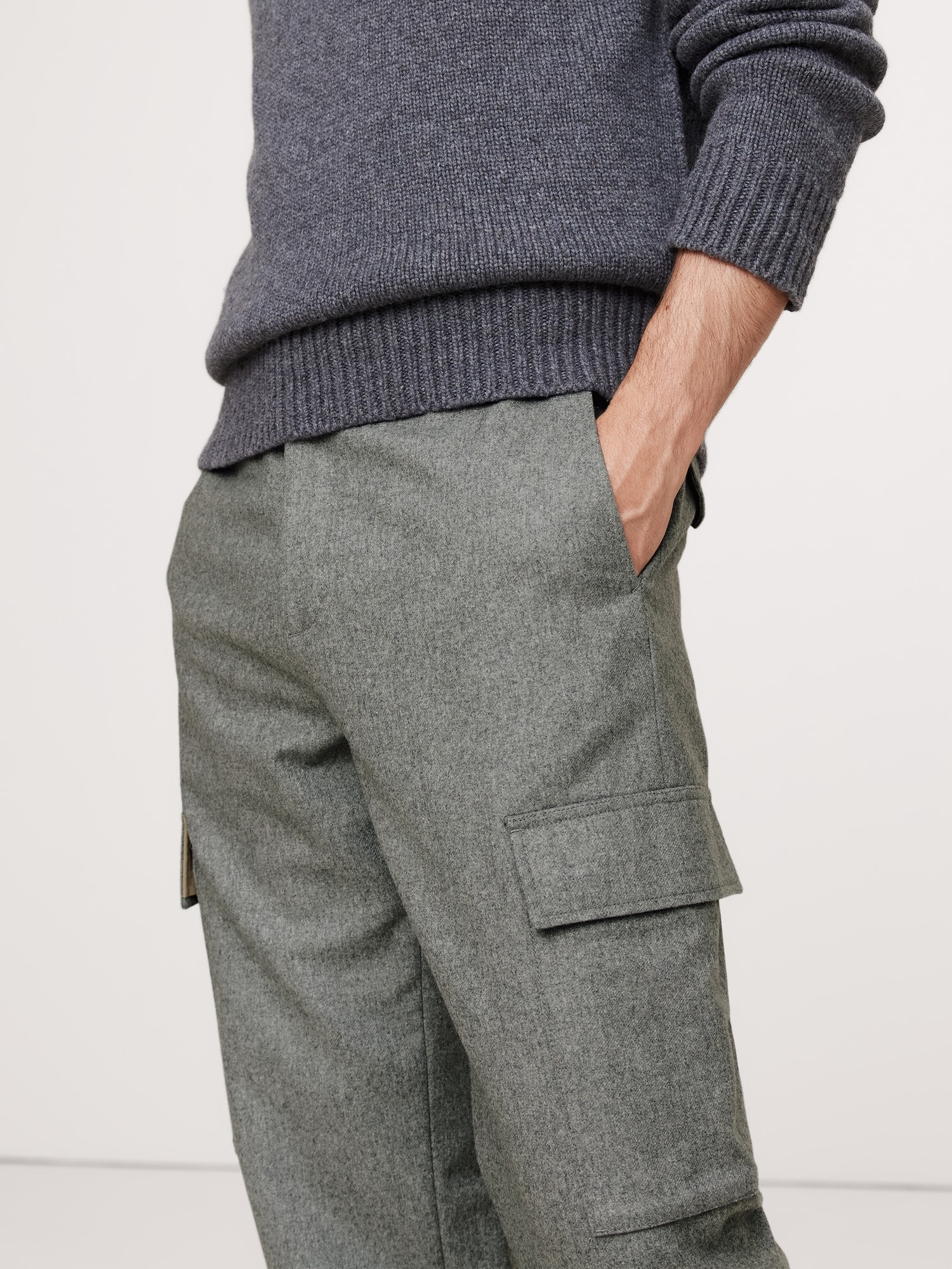 Pantalon cargo fuselé à taille extensible en flanelle italienne