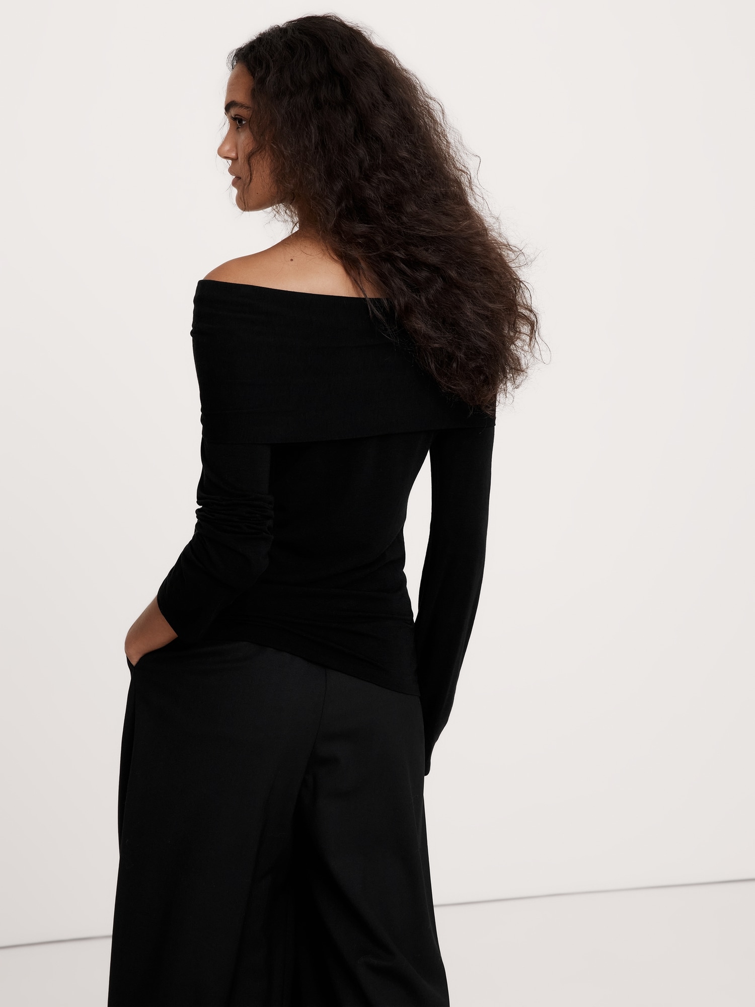 Luxe Wool-Blend Off-Shoulder Top