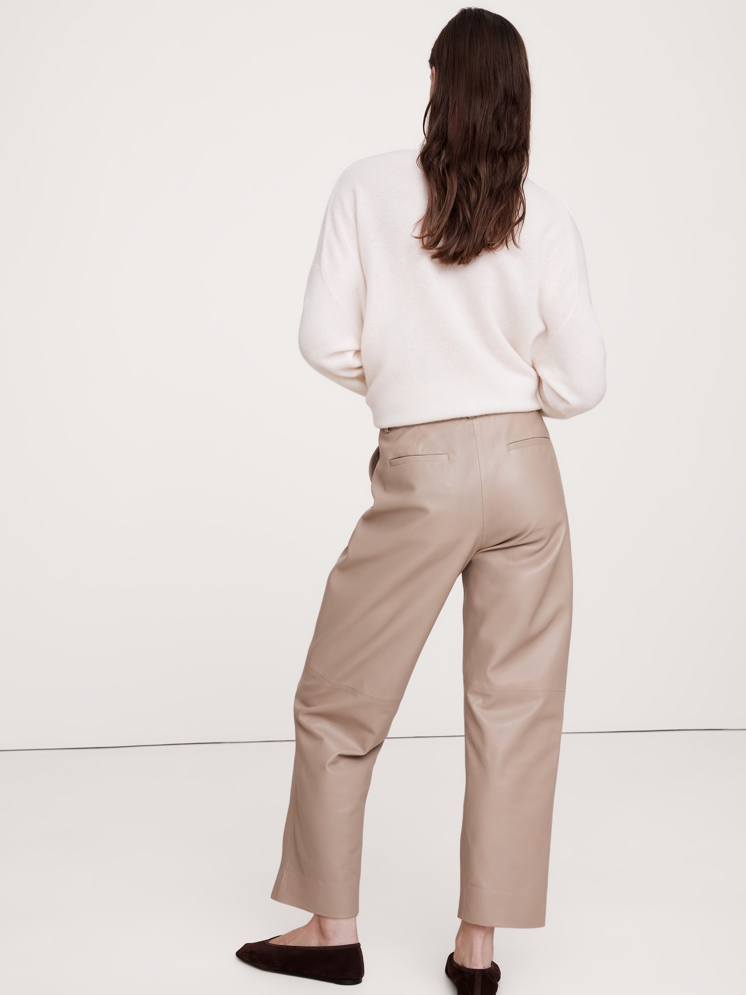 Pantalon baril à taille haute longueur cheville en cuir