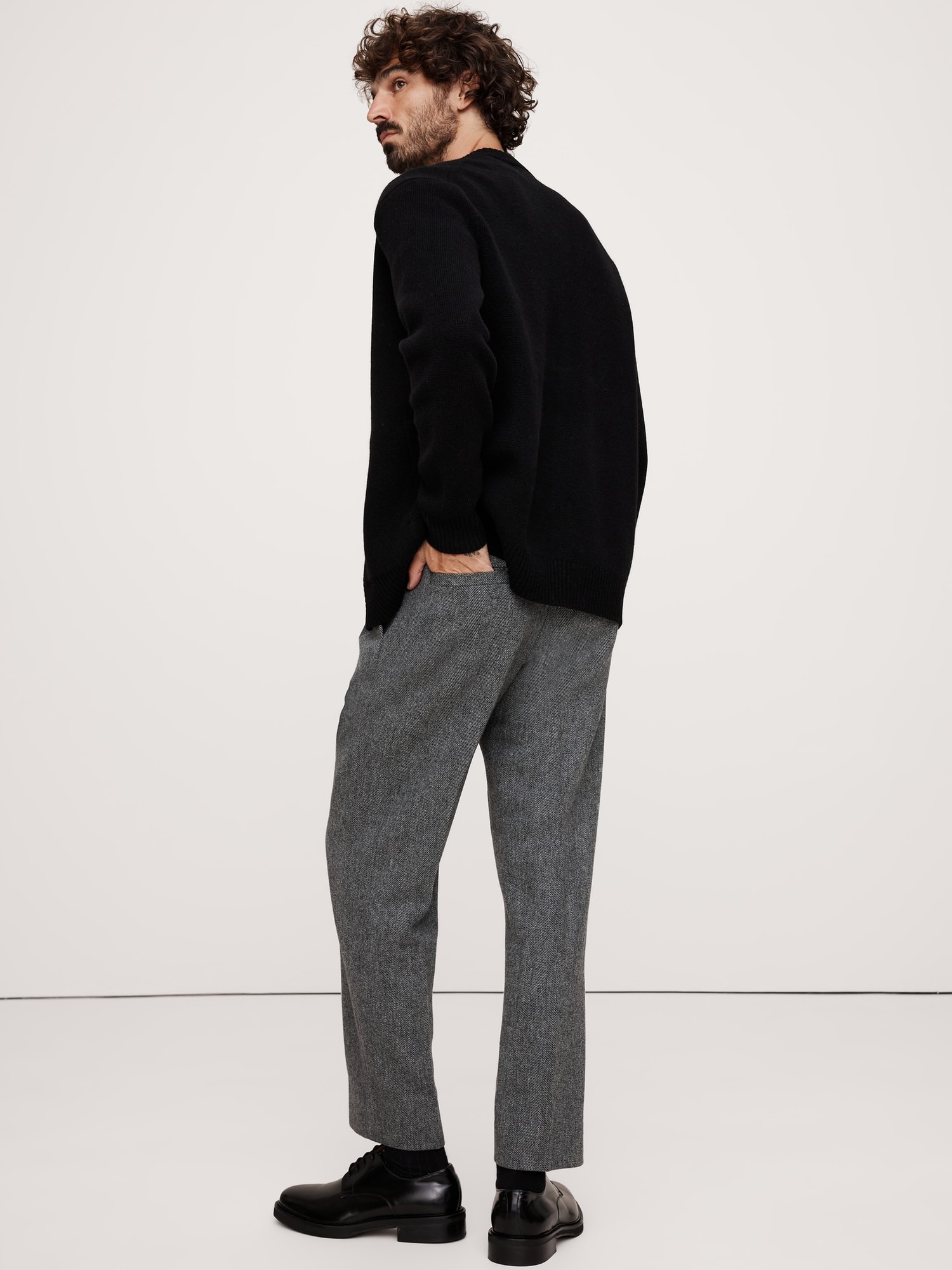 Wool-Blend Pleated Pant