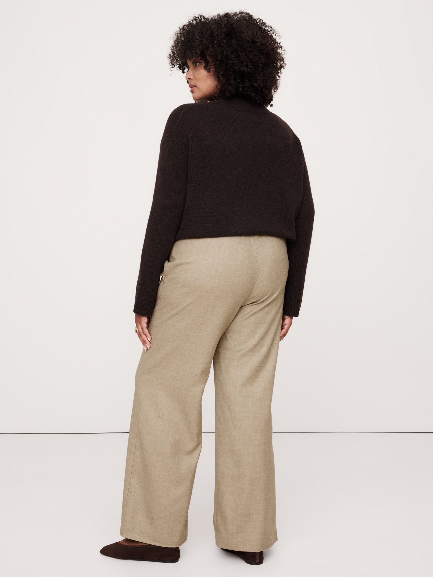 Pantalon à jambe large à taille extensible en flanelle de laine légère