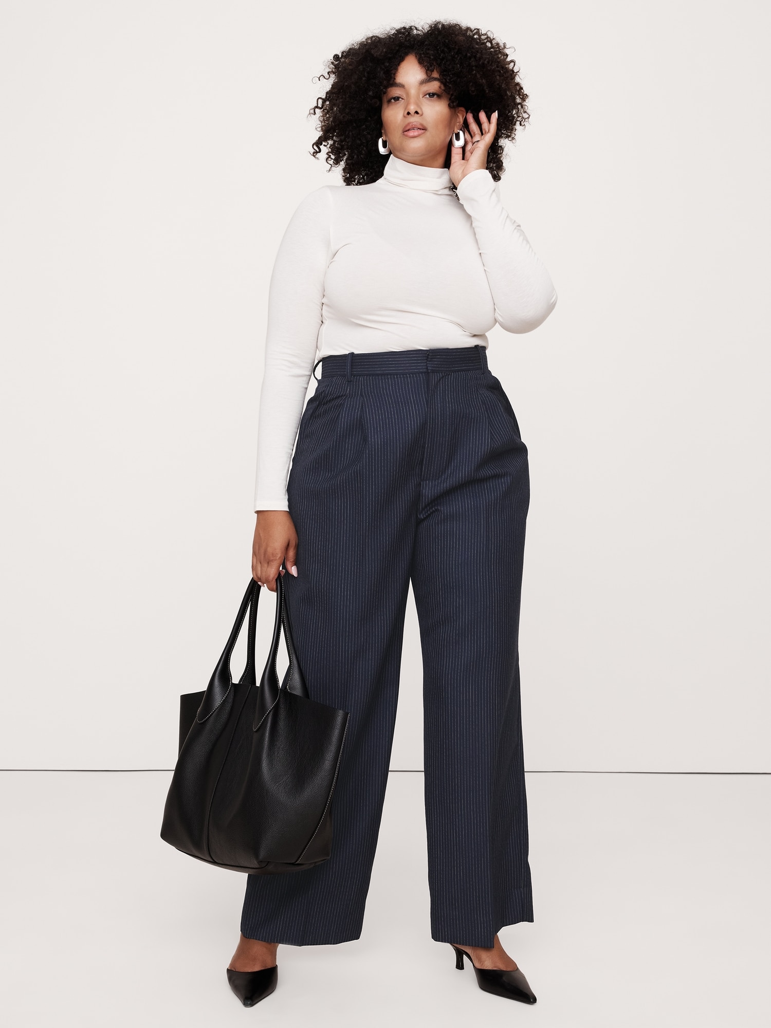 Relaxed Wide-Leg Italian Wool Pant